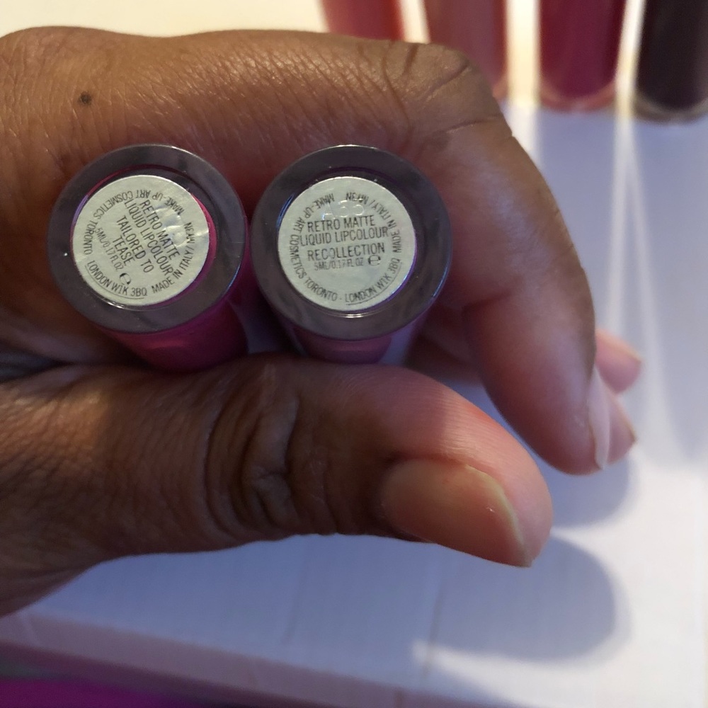 Mac lipstick bundle - Picture 3 of 5